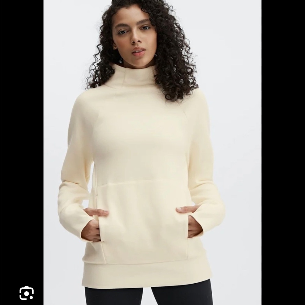 Fabletics Zaylee Funnel Neck Tunic NWT
